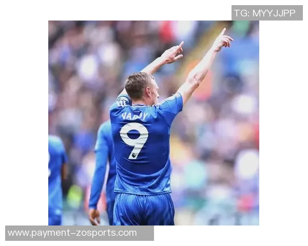 足球大师经典球员的传奇故事与辉煌瞬间回顾